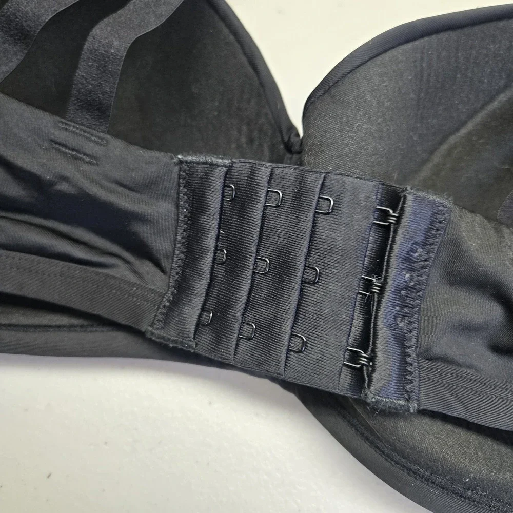 Kindly Yours Women Bra 38D Black T Shirt Wireless Lightly Lined Adjustable Strap